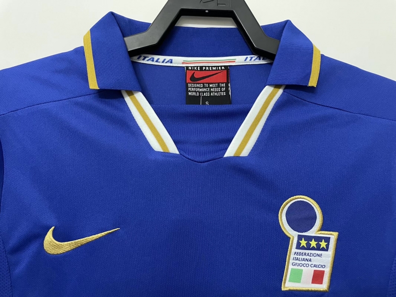 Retro 1996 Italy Home With 96 EURO Patch Soccer Jersey