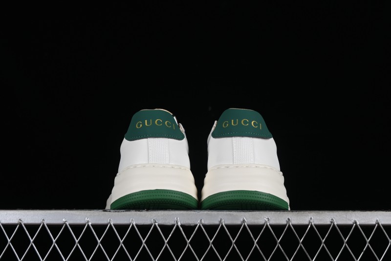 Gucci Chunky B Screener GG Sneakers Retro Style with Classic GG Canvas and Leather Trim - 9Y9209666
