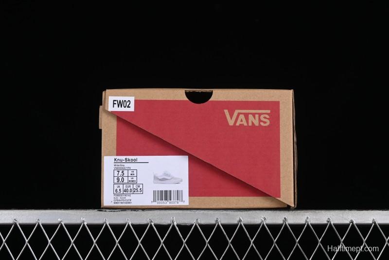 Vans Classics Knu Skool Chunky Tongue Retro Sneakers in Grey White - VN0009QCYF9