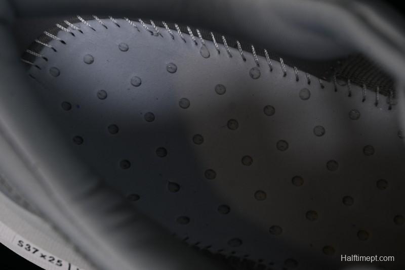 HOKA ONE ONE Bondi 8 Performance Cushioned Running Shoes with Engineered Mesh Upper - 1123202 SHMS