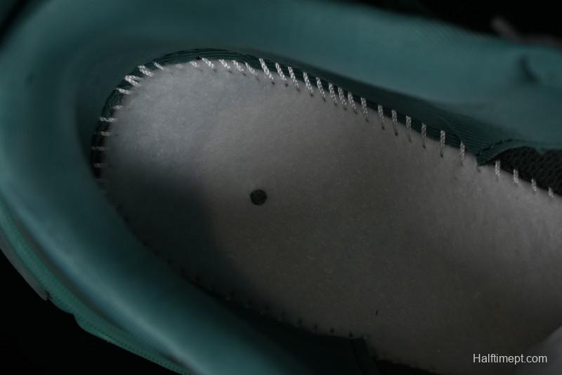 Nike V2K Runtekk 3XL Retro Low-Top Running Shoes with Shock Absorption and Anti-Slip Technology - HF5050-361