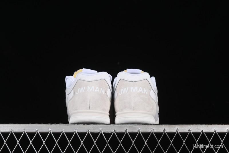 New Balance RC42 Series Retro Football Training Casual Sneakers - URC42JM