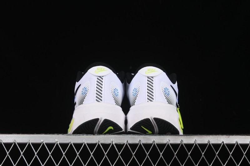 Nike Air Alphazoom Breathable Lightweight Running Shoes with Cushioning - FD2722-100
