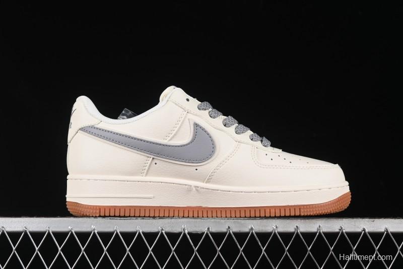 Nike Air Force 1 '07 Low Stussy Collaboration - Light Bone Gum Sole Casual Sneakers - XZ5688-003