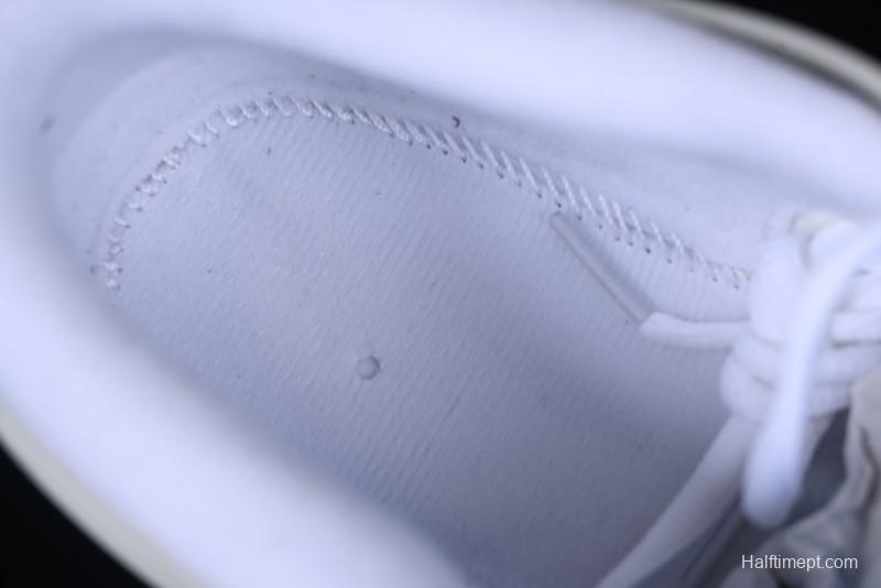 Nike Air Jordan 4 Remastered Retro Sneakers in White Blue - FQ7939-104