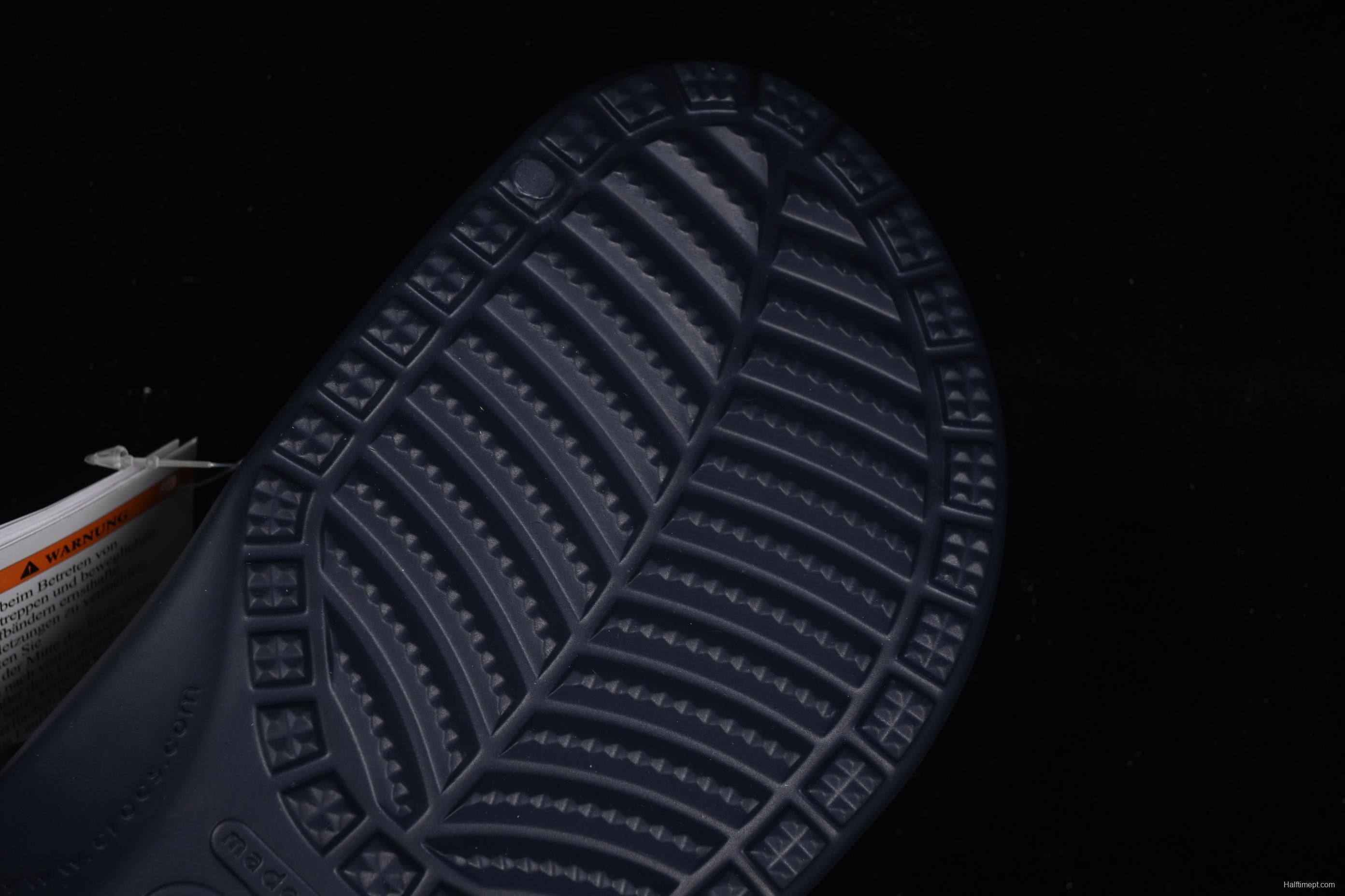 Crocs Classic Clog Unisex Summer Beach Sandals with Ventilation Holes - B.D4