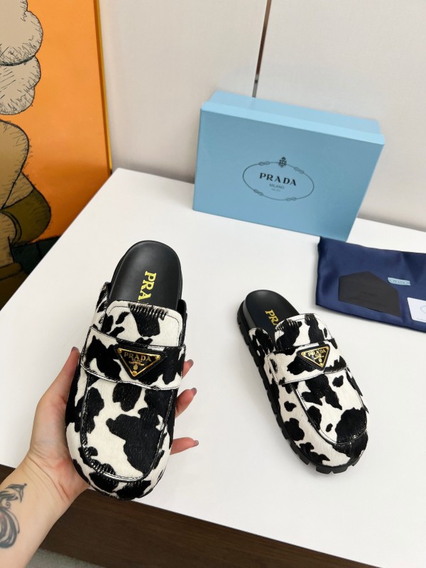 2025 Women Prada Black White Calf Hair Slippers LY00270