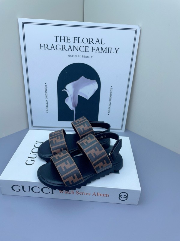 2025 Kids Fendi Brown Black Leather Sandals