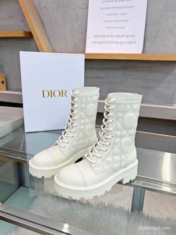 2024 Women Dior white leather boots MJ00430