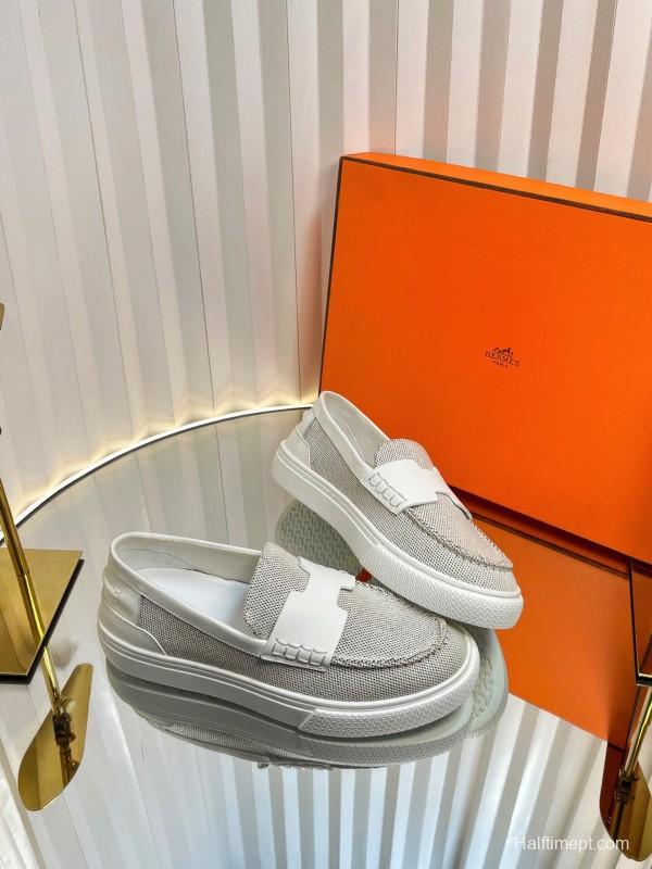 2025 Women Hermès White Mesh Leather Casual Loafers LY00310