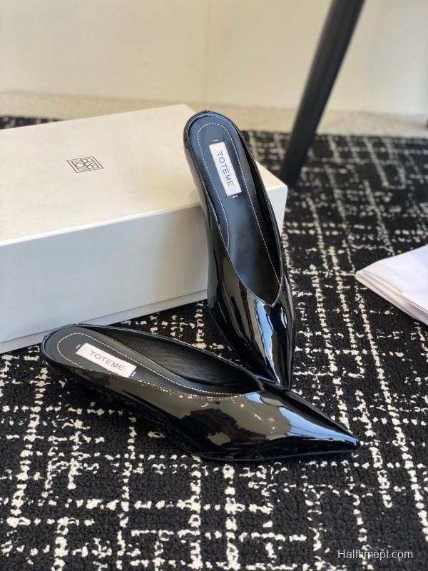 2025 Women Toteme Black Patent Leather Mule