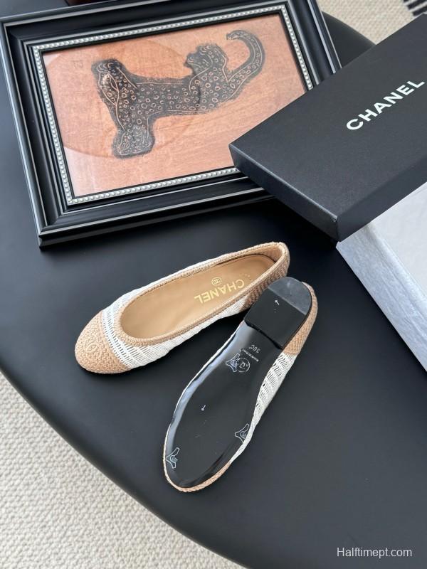 2025 Women Chanel White Beige Leather Mesh Ballet Flats LY00280