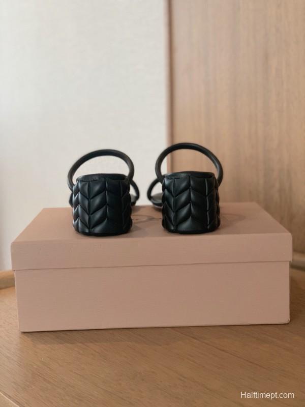 2025 Women Gianvito Rossi Black Leather Heeled Sandals