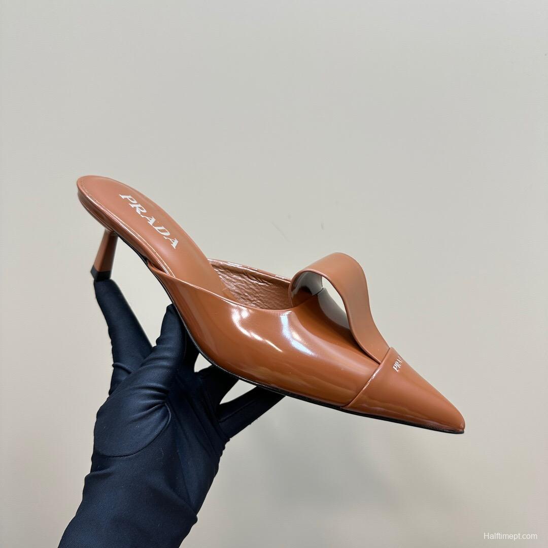 2025 Women Prada Brown Leather Mules KFY00310