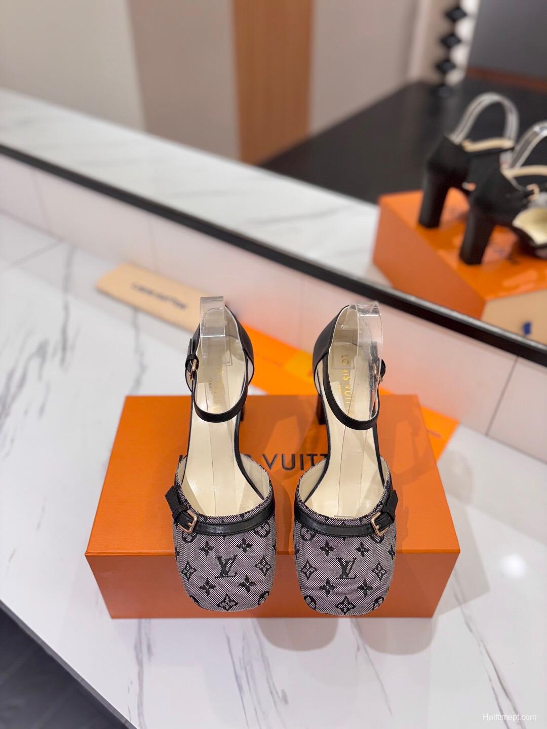 2025 Women Louis Vuitton Grey Black Denim Leather Heeled Sandals KFY00310