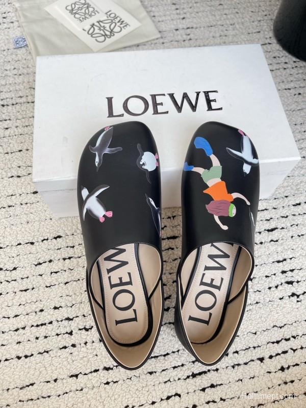 2025 Women Loewe Black Leather Loafers Painted LY00270