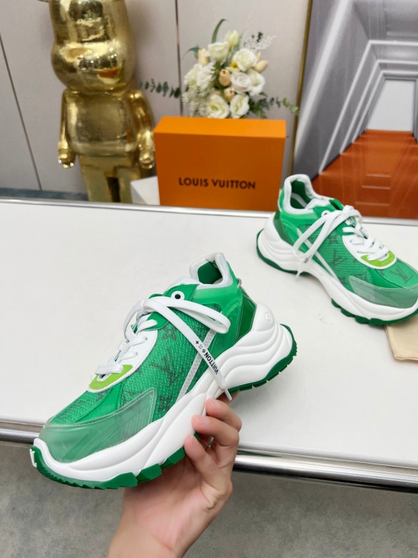 2025 Unisex Louis Vuitton Green White Leather Mesh Rubber Sneakers Monogram LY00340