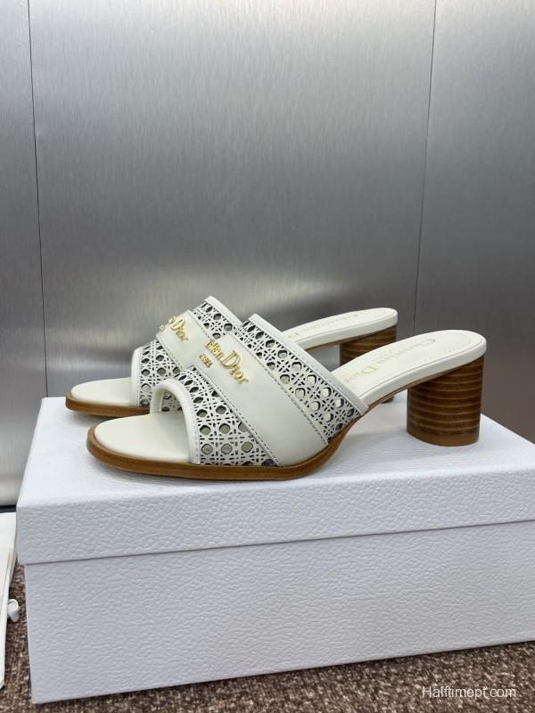 2025 Women Dior White Leather Sandals CD Pattern Low Heel KFY00310