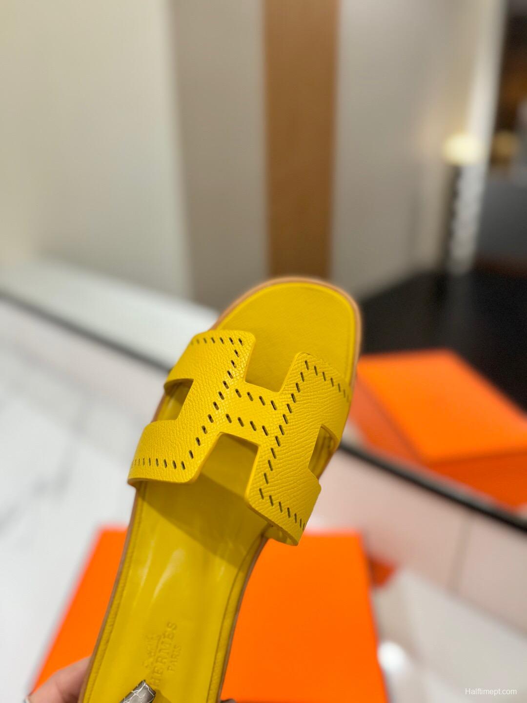 2025 Women Hermès Yellow Leather Slippers