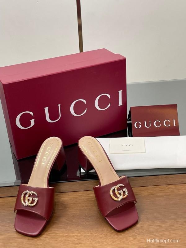 2025 Women Gucci Burgundy Leather Sandals GG Crystal LY00280