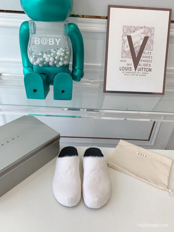 2024 Unisex Marni White Leather Slippers