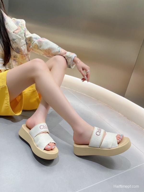2025 Chloé White Canvas Slippers