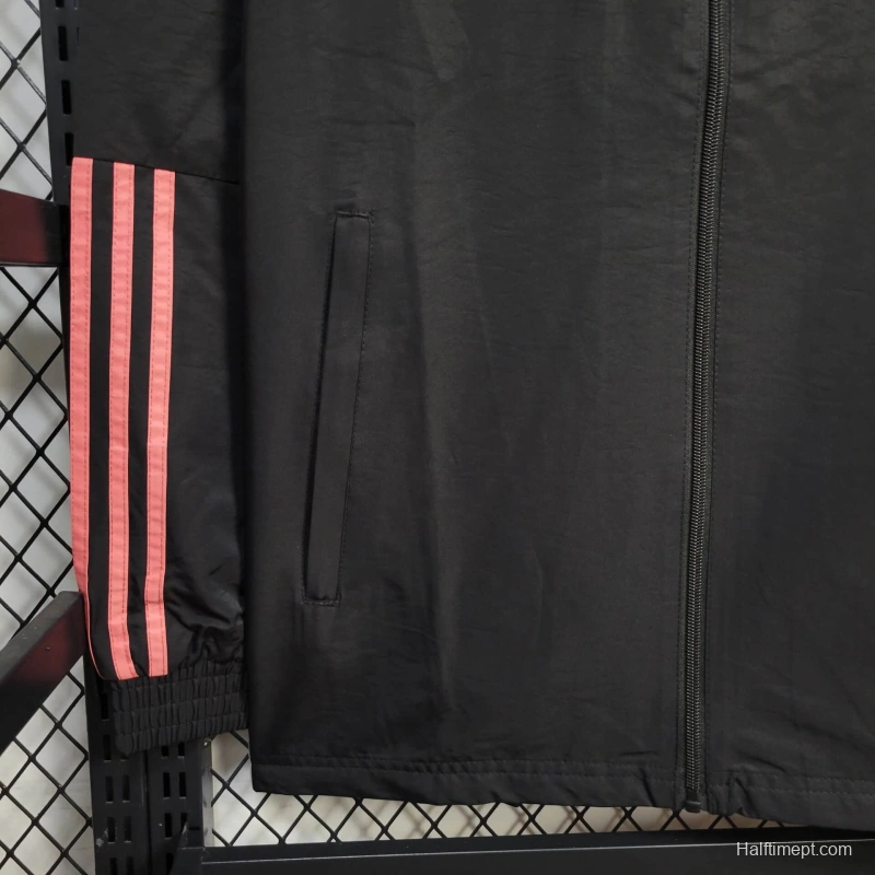 25/26 Bayern Munich Jacket Black Windbreaker