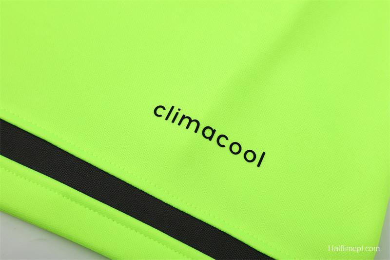 Retro 15/16 Real Madrid Fluorescent Green Half Zipper Jacket