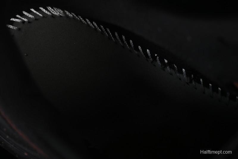 Nike Air Zoom Vomero 18 Cushioned Running Shoes - IH4454-001