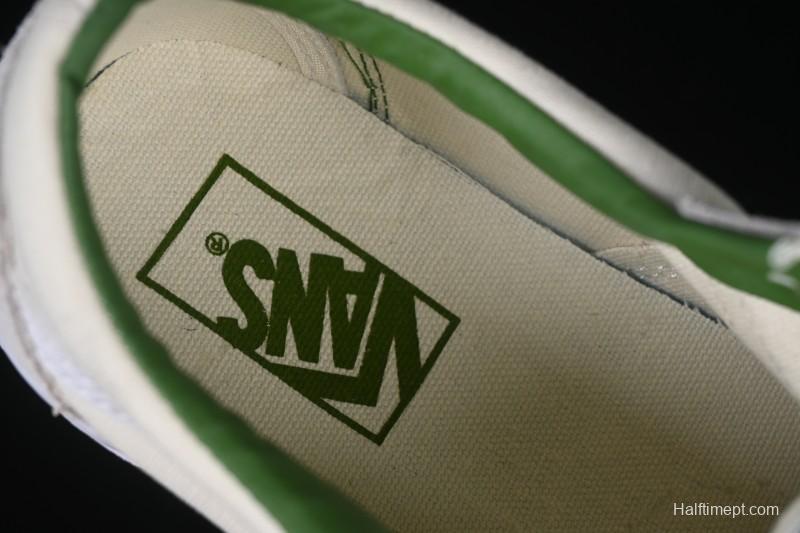 Vans Old Skool Low-Top Casual Skate Shoes - VN000D6WBOM