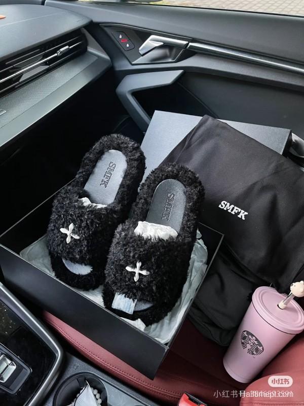 SMFK 2025/SS Fur Mule Sandals Latest Popular Cross Pattern - KFY00230