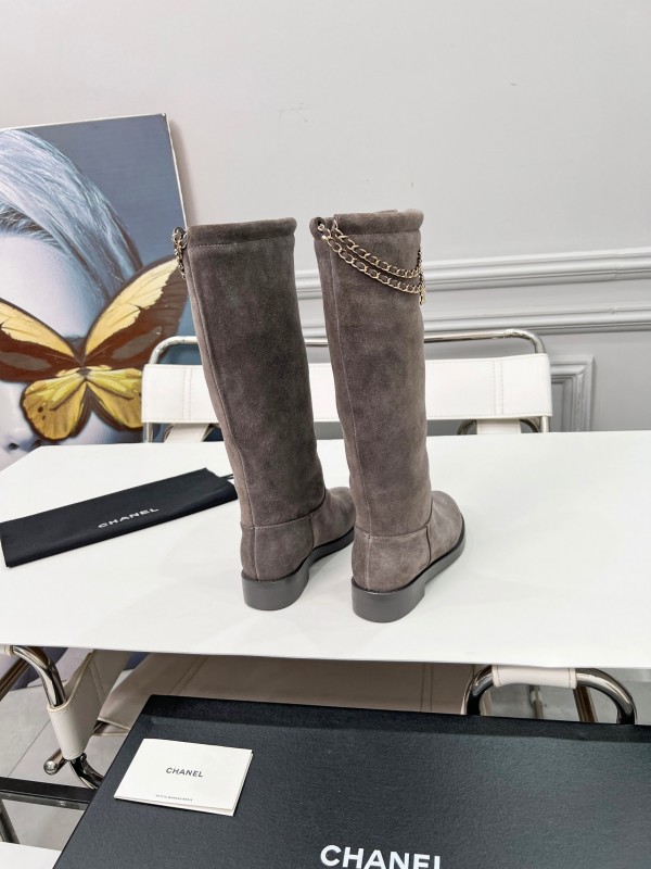Chanel 2025/SS Quilted Leather Chain CC Logo Flat Ankle Boots - LY00510