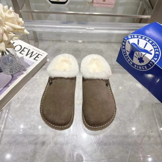 Birkenstock 2025 SS Japan Limited Edition Unisex Sandals with Suede Upper and Wool Lining - LY00250