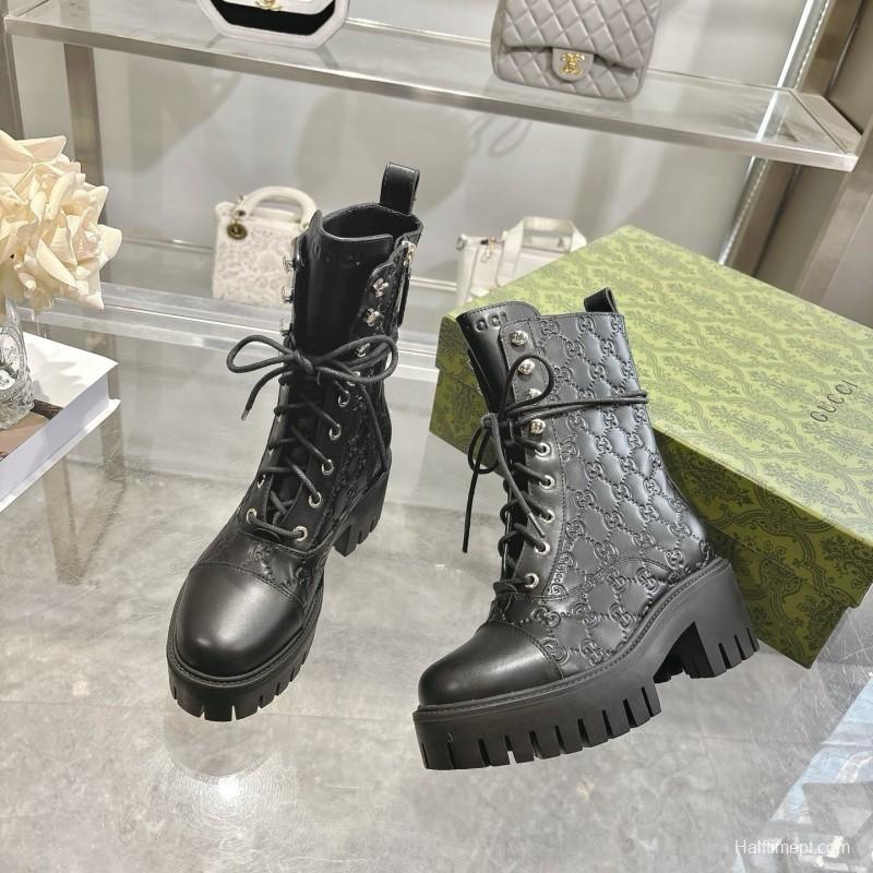 Gucci GG Lace-Up Ankle Boots in Calfskin - LY00380