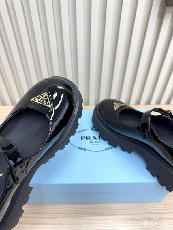 Prada 2025 SS Platform Mary Jane Shoes - LY00300