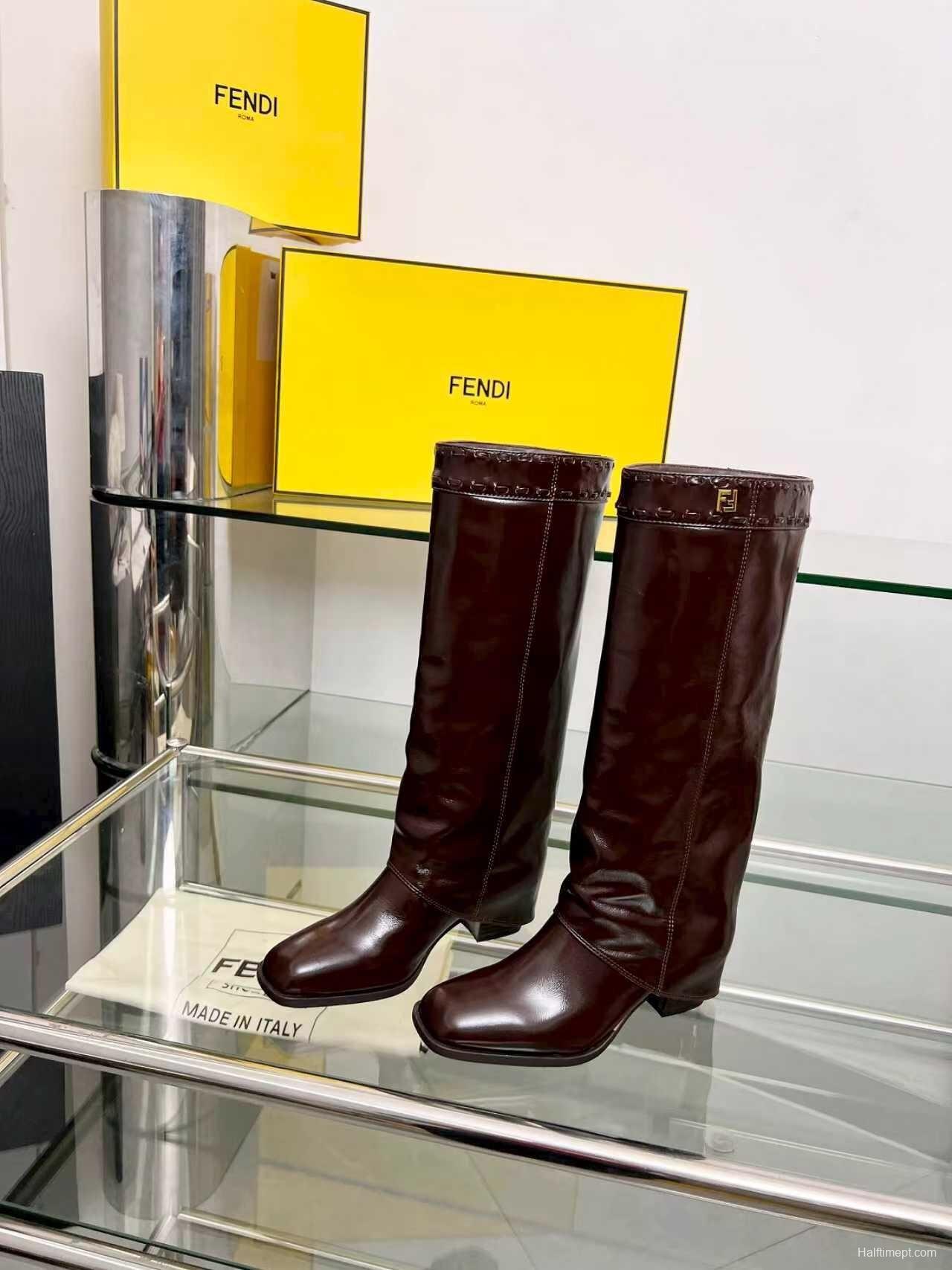 Fendi 2025 SS Wide Leg Boots with Block Heel - LY00510