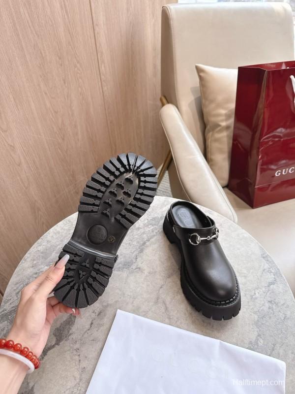 Gucci Women's Mule Shoes with Horsebit Detail - LY00300