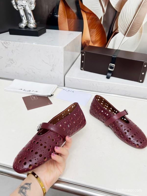 Alaia 2025/SS Perforated Ballet Flats - LY00320