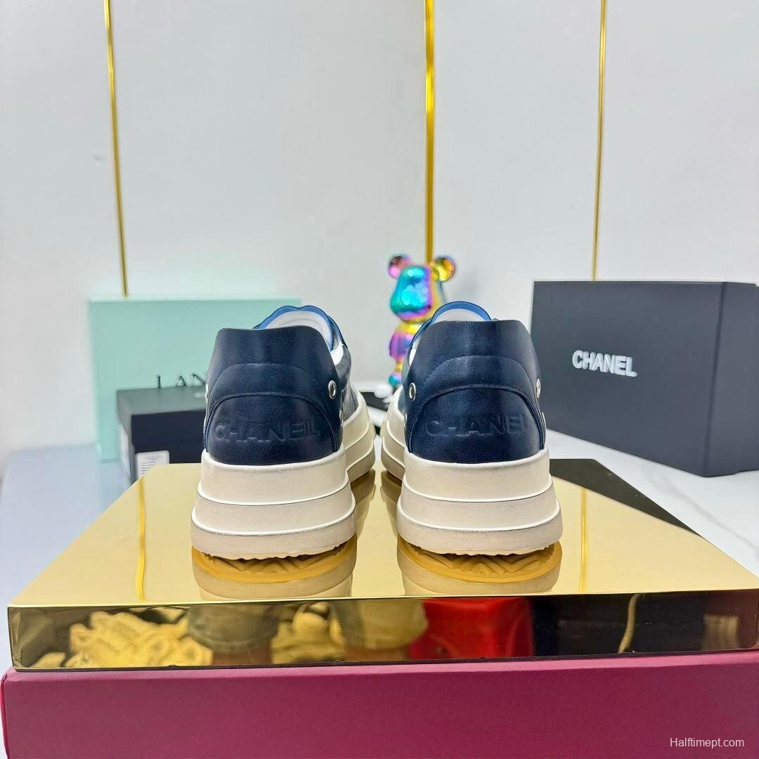 Chanel 2025 SS Classic Panda Dirty Sneakers Bread Shoes - LY00330