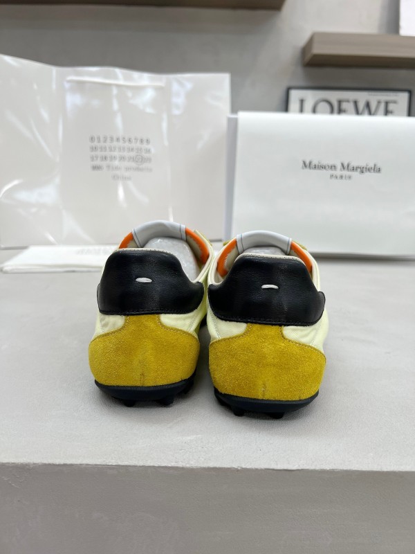 Maison Margiela Couple Sports Casual Shoes - AS00240