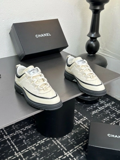 Chanel 2025 SS Milan Runway Chunky Sole Sneakers - LY00320