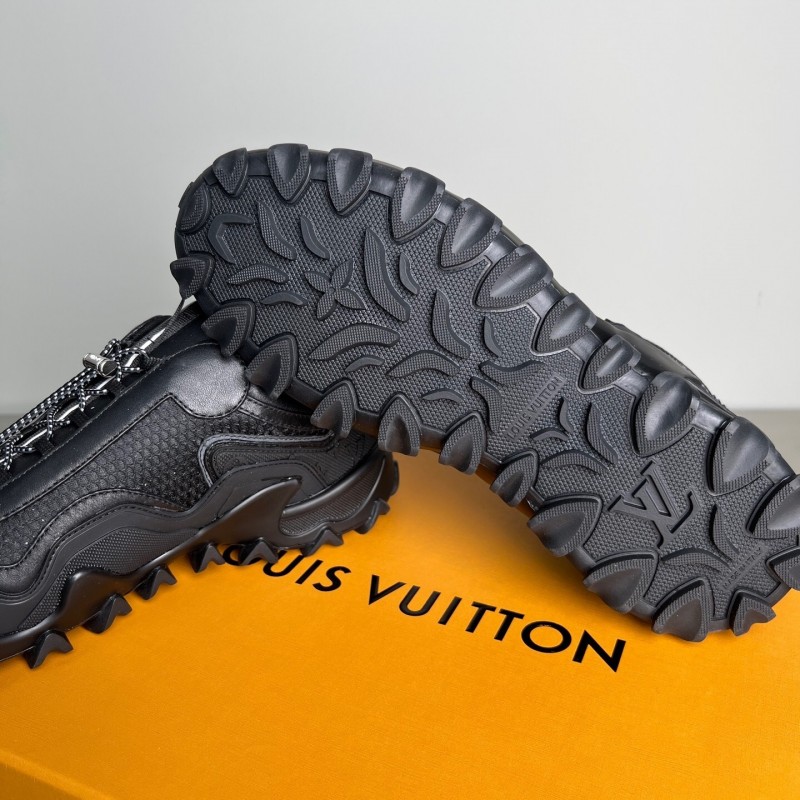 LV RUSH Calfskin Metal LV Circle Accessory Slip-Resistant Low-Top Casual Lifestyle Shoes - YC