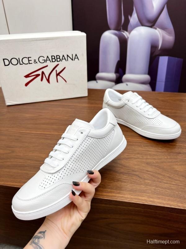 Dolce & Gabbana 2025 SS Casual Shoes with Exaggerated Fashion Style - AS00270