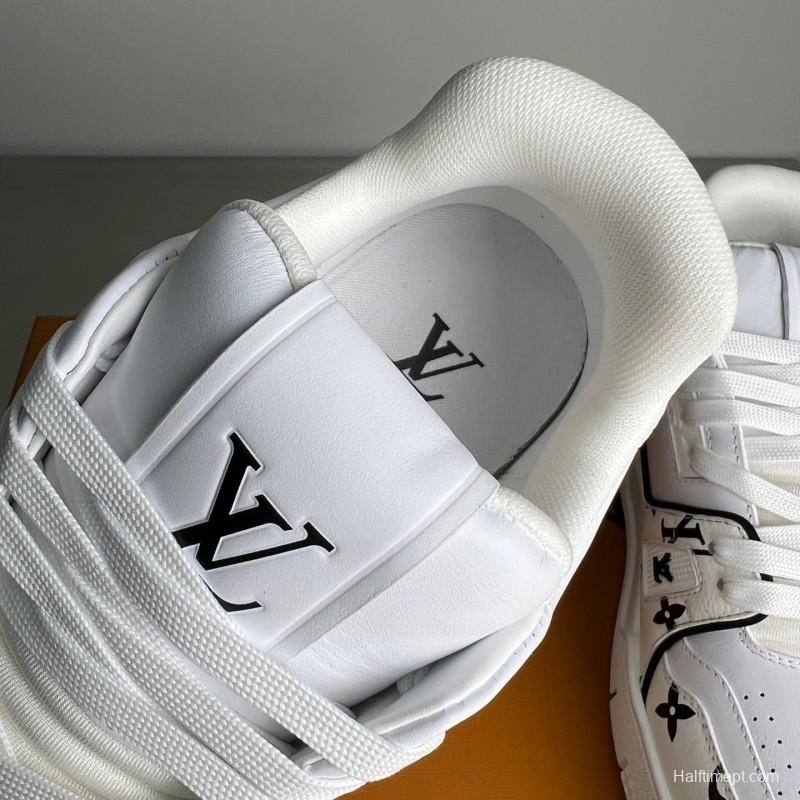 Louis Vuitton Signature Logo Sneakers with Calfskin Upper - YC