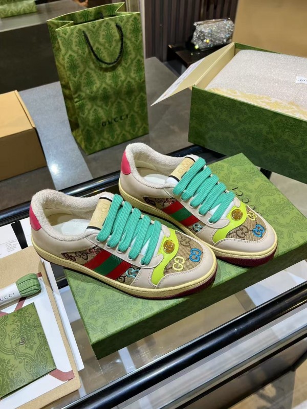 Gucci Distressed Sneakers 2025 SS Retro Design with Metal GG Logo - AS00270