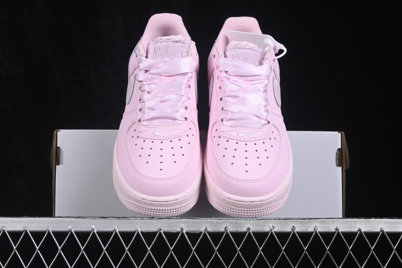 Nike Air Force 1 '07 Low Casual Skateboarding Shoes with Full-Length Air Cushion - IR0871-600