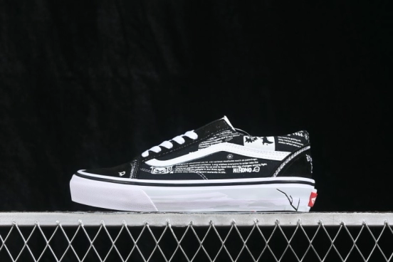 Vans Old Skool Low-Top Skateboarding Shoes - VN00056239
