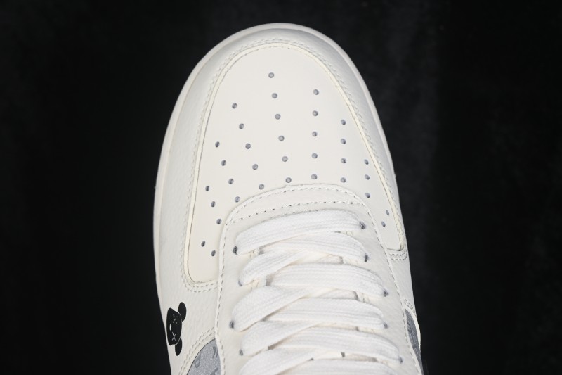 Nike Air Force 1 '07 Low Basketball Shoes with Full-Length Air Cushion - DW8806-017