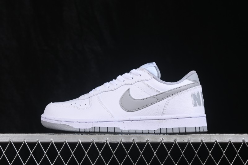 Nike SB Dunk Low Retro Skateboarding Shoes in White and Grey - 355152-106