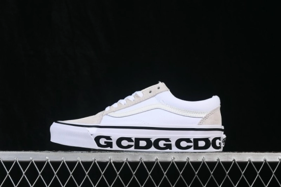 Vans Old Skool Low-Top Skateboarding Shoes - VN0A4P3XQLZ